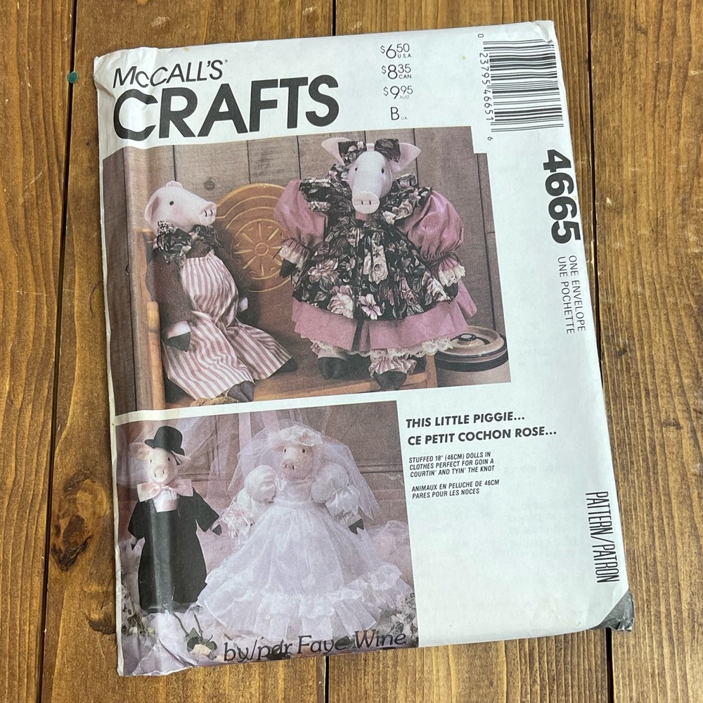 McCalls Crafts 4665 this little piggy pattern plush pig uncut pattern
